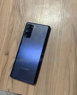 New Samsung Galaxy S20 FE 5G 128 GB Blue