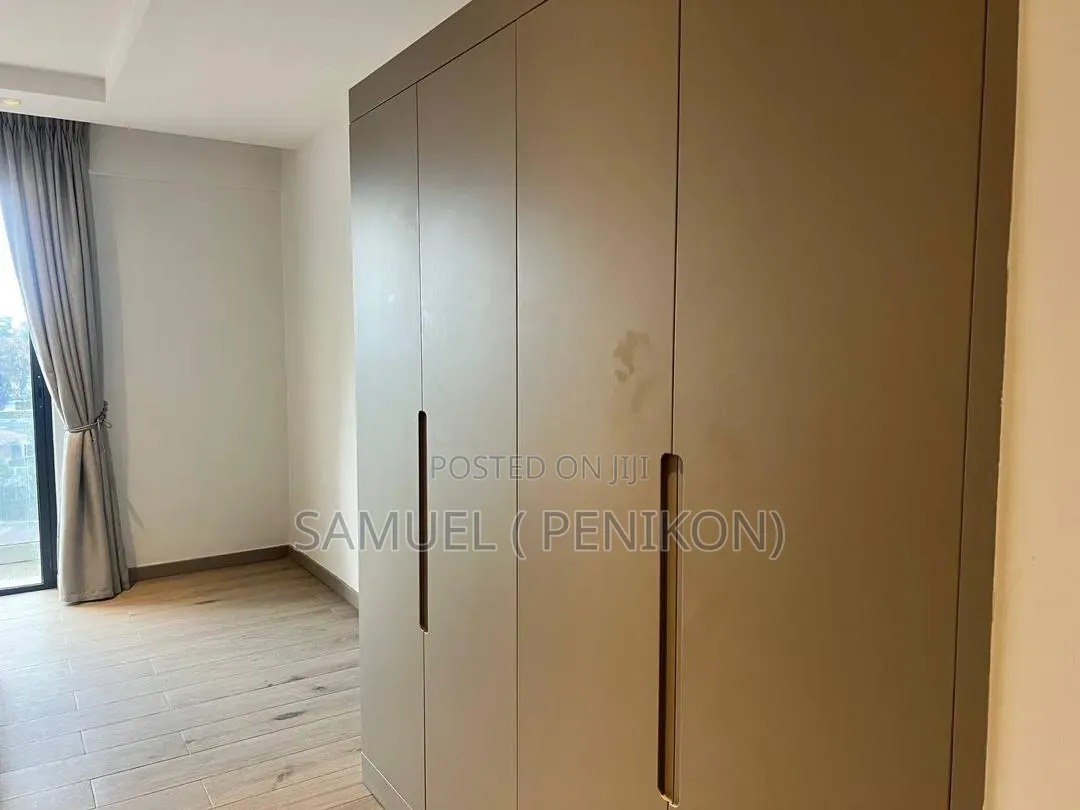 3bdrm Apartment in Grand View, Bole for sale