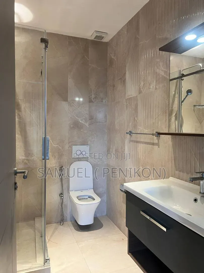 3bdrm Apartment in Grand View, Bole for sale