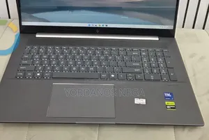 New Laptop HP Envy 17 16GB Intel Core Ultra 7 SSD 512GB