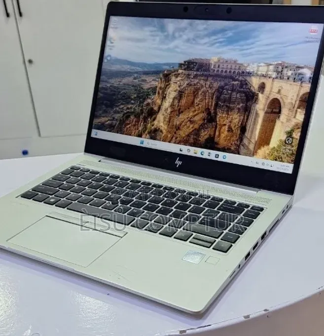 New Laptop HP EliteBook 840 G6 16GB Intel Core i7 SSD 512GB