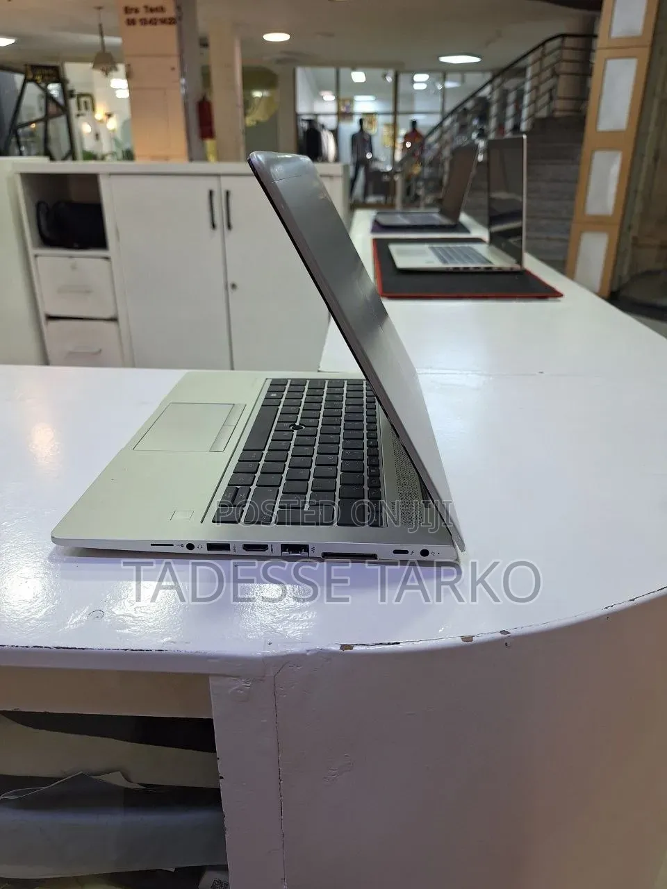 New Laptop HP EliteBook 830 G5 8GB Intel Core i5 SSD 512GB