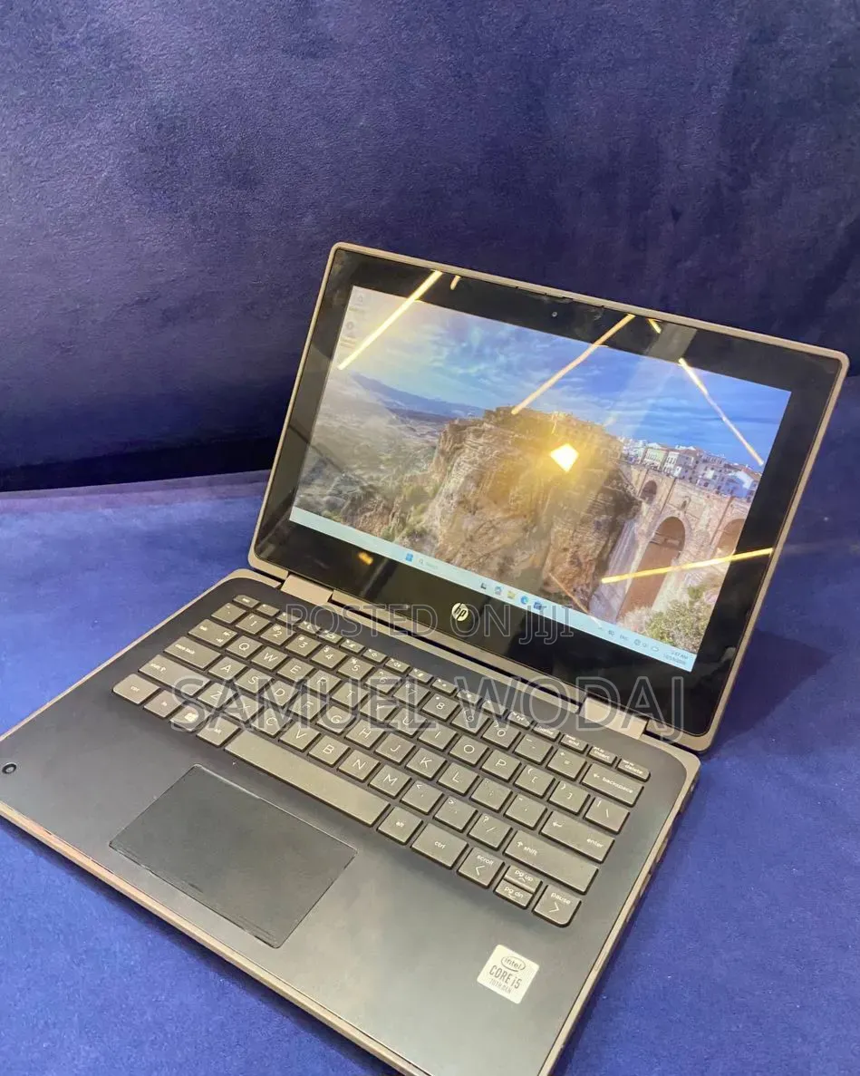New Laptop HP Envy x360 8GB Intel Core i5 SSD 256GB
