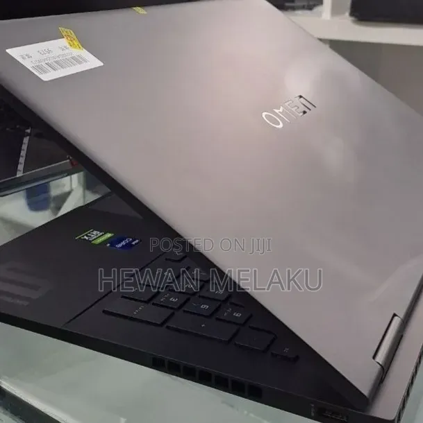 New Laptop HP Omen 16 16GB Intel Core i9 SSD 1T