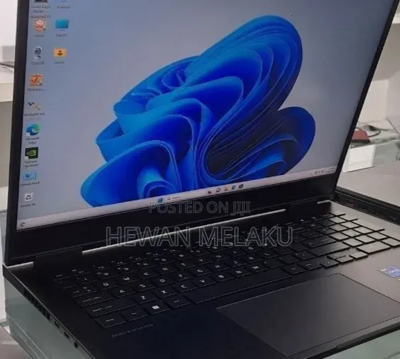 New Laptop HP Omen 16 16GB Intel Core i9 SSD 1T