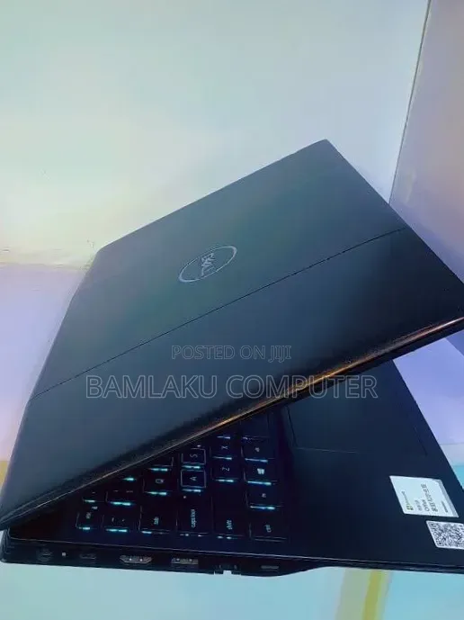 New Laptop Dell G5 15 5500 16GB Intel Core i7 SSD 512GB