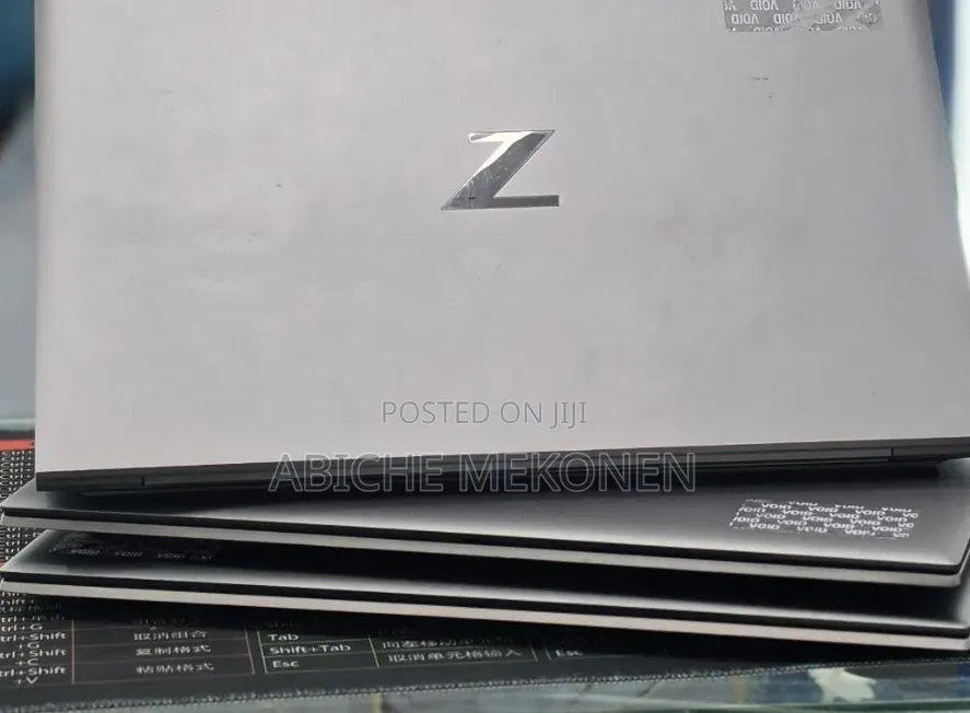 New Laptop HP ZBook 14 16GB Intel Core i5 SSD 512GB