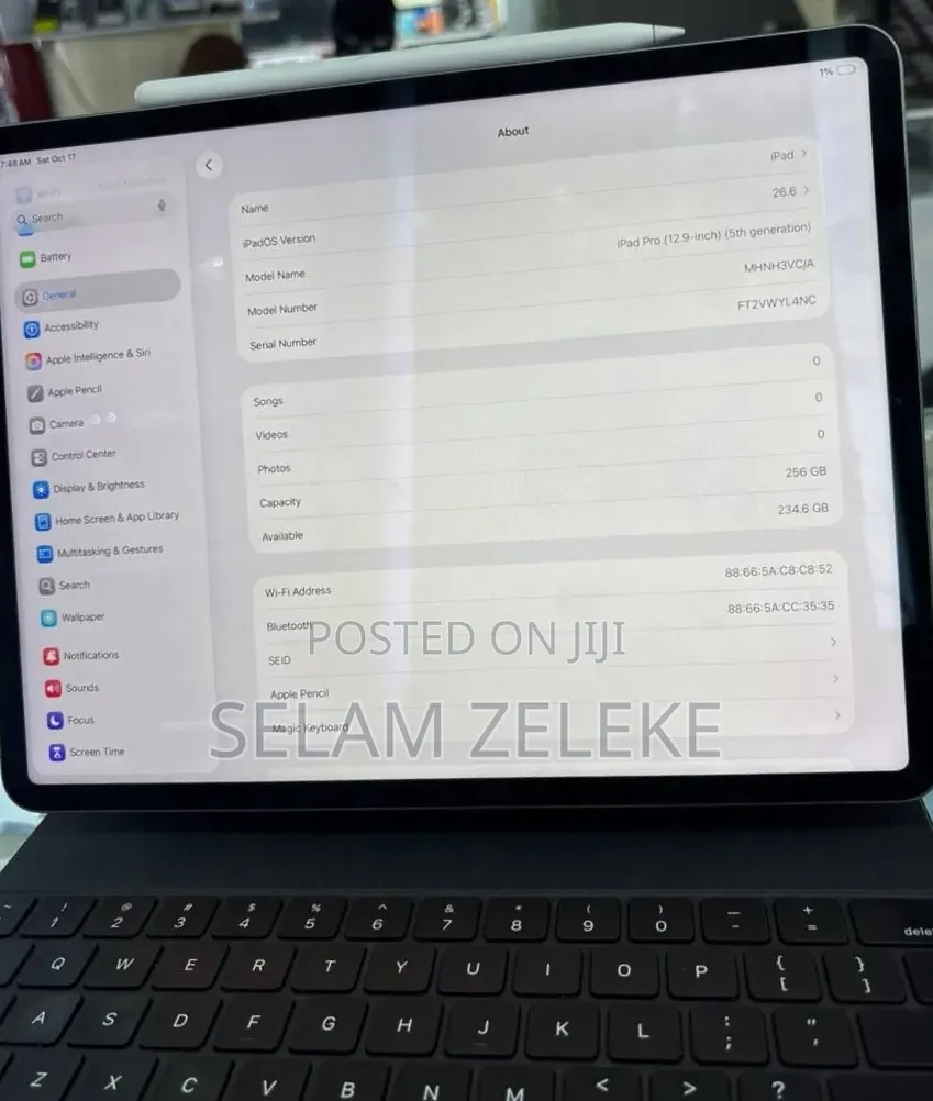 New Apple iPad Pro (2022) 256 GB Black