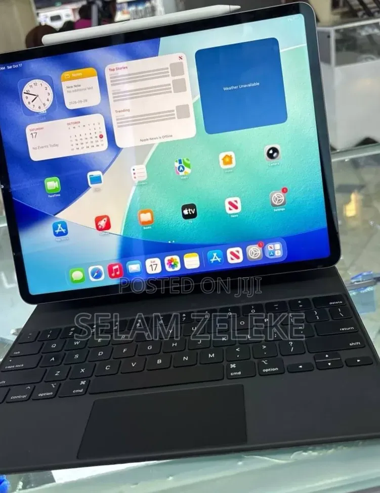New Apple iPad Pro (2022) 256 GB Black