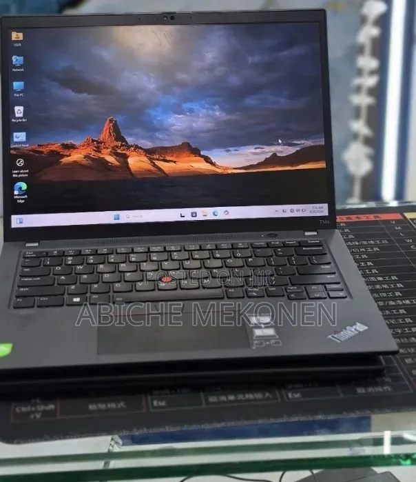 New Laptop Lenovo ThinkPad T14 16GB Intel Core i7 SSD 512GB