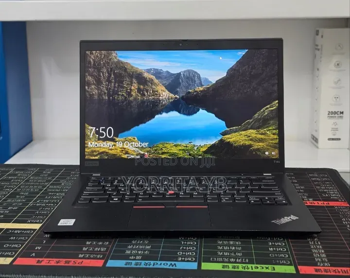 New Laptop Lenovo ThinkPad T14 16GB Intel Core i7 SSD 512GB