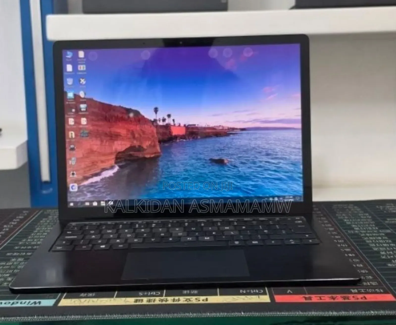 New Laptop Microsoft Surface 16GB Intel Core i7 SSD 256GB