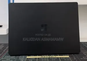 New Laptop Microsoft Surface 16GB Intel Core i7 SSD 256GB