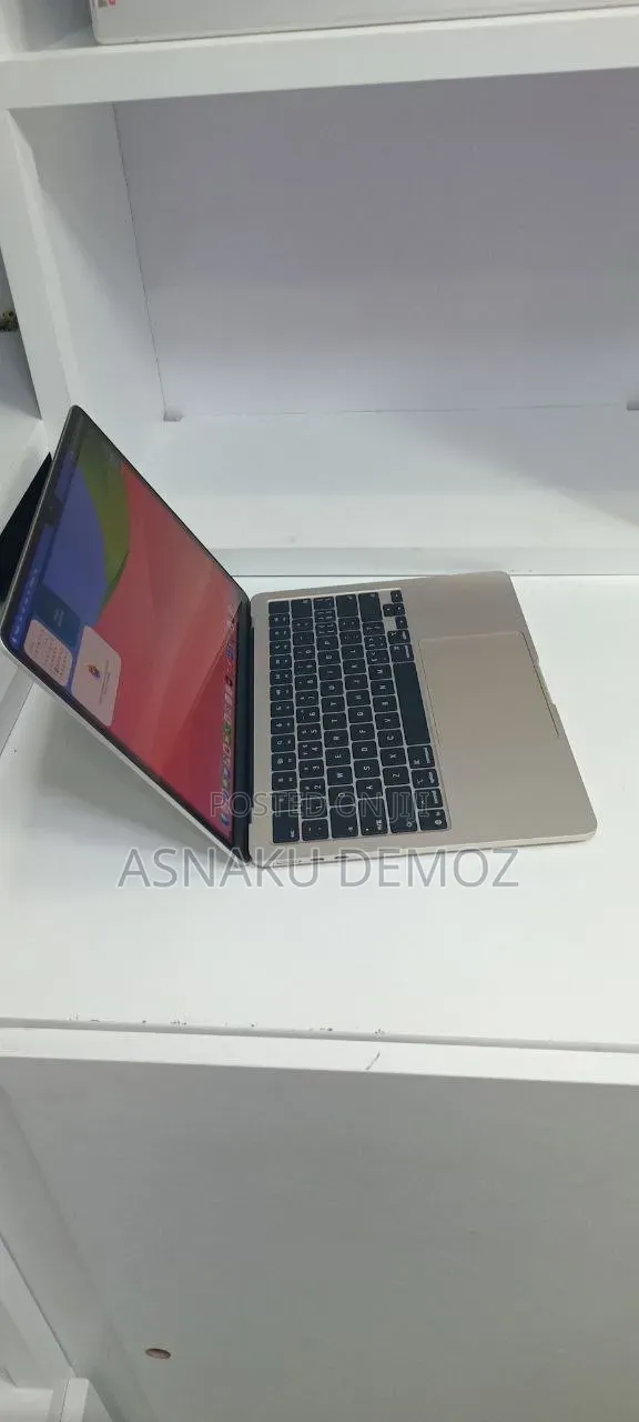 New Laptop Apple MacBook Air 2026 M5 16GB Apple M5 SSD 512GB