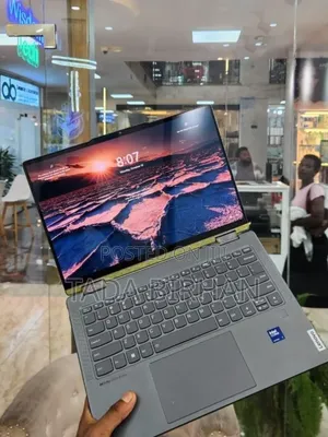 New Laptop Lenovo ThinkPad Yoga 16GB Intel Core i7 SSD 512GB