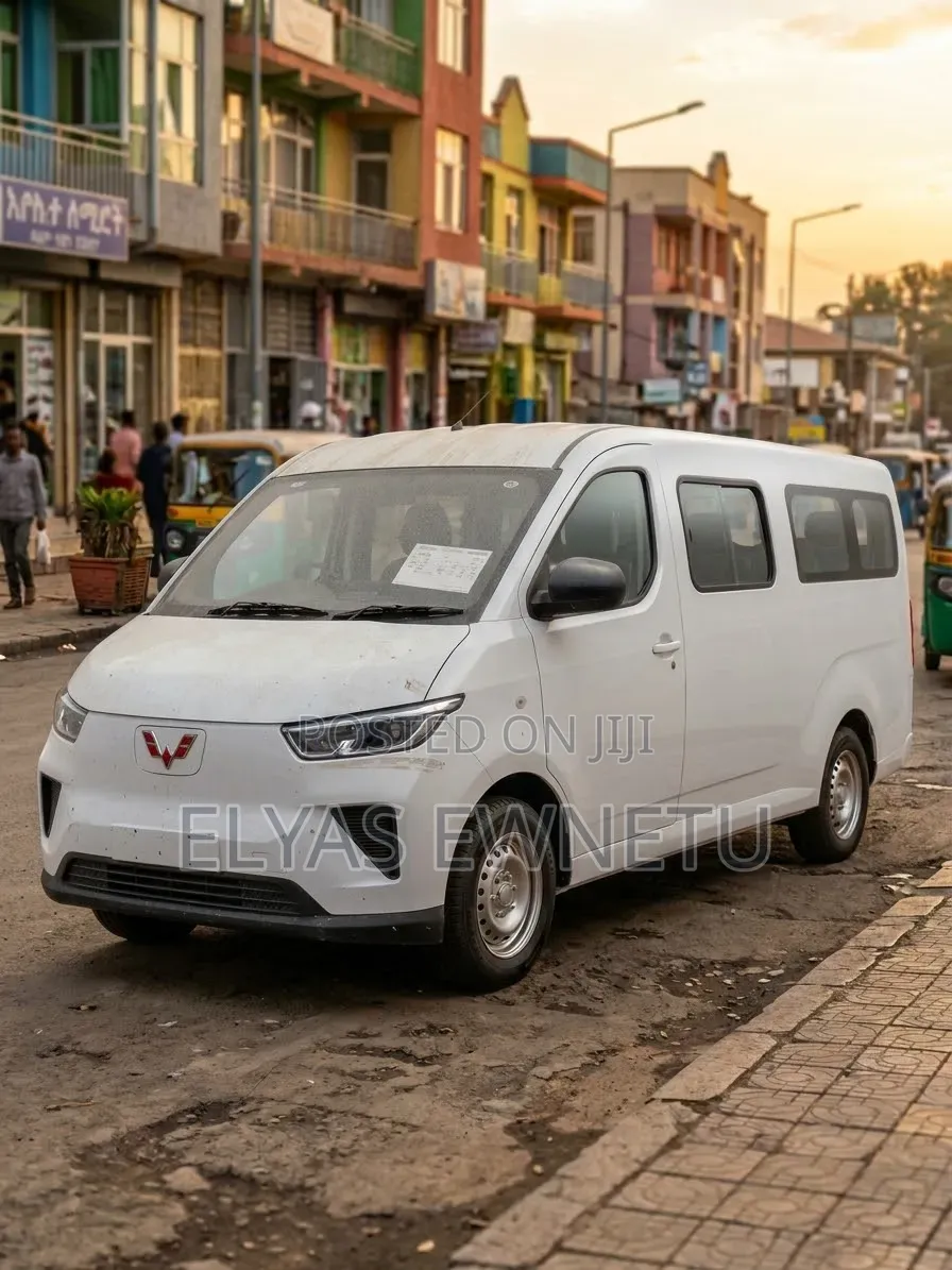 New Wuling Hongguang Mini EV 2025 White