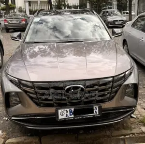 Hyundai Tucson Sport 2021 Gold