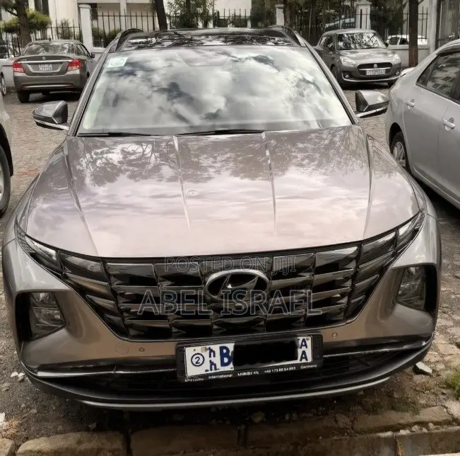 Hyundai Tucson Sport 2021 Gold