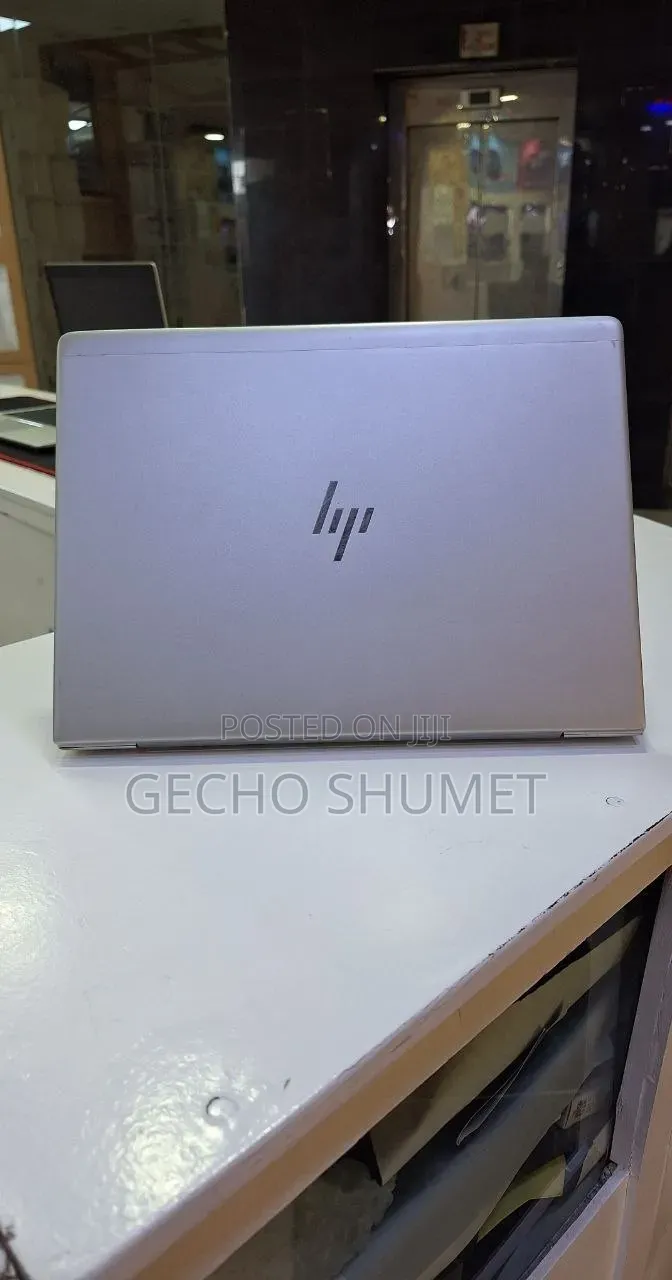 New Laptop HP EliteBook 830 G5 8GB Intel Core i5 SSD 512GB