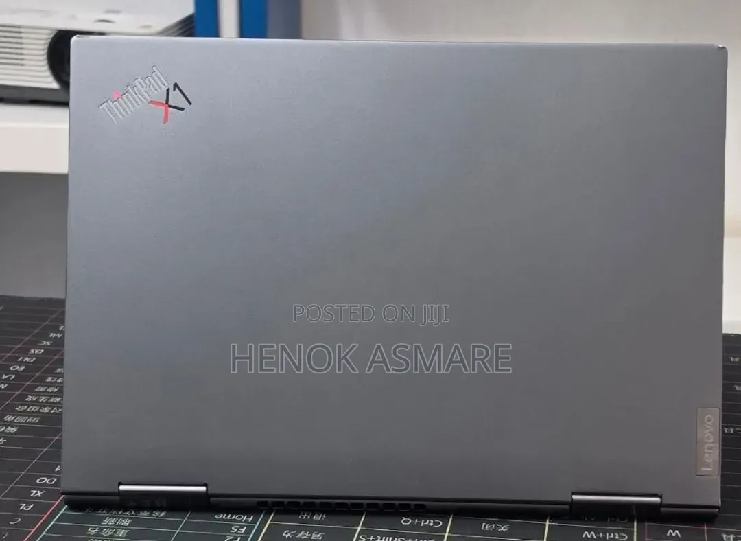 New Laptop Lenovo ThinkPad X1 Yoga 16GB Intel Core i5 SSD 512GB