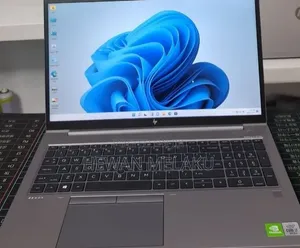 New Laptop HP ZBook 15 16GB Intel Core i7 SSD 512GB