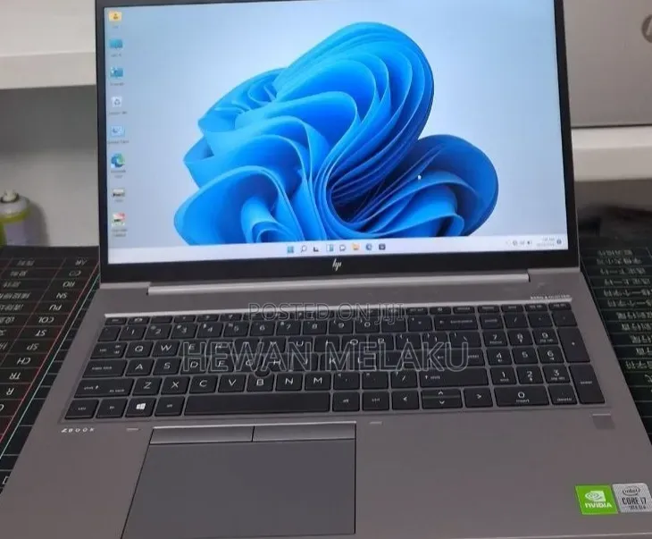 New Laptop HP ZBook 15 16GB Intel Core i7 SSD 512GB