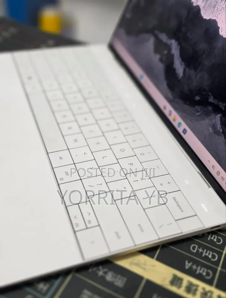 New Laptop Dell XPS 13 16GB Intel Core i7 SSD 512GB