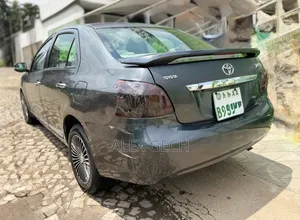 Toyota Yaris 2008 Blue