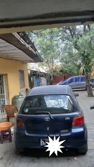 Toyota Vitz 1999 Blue