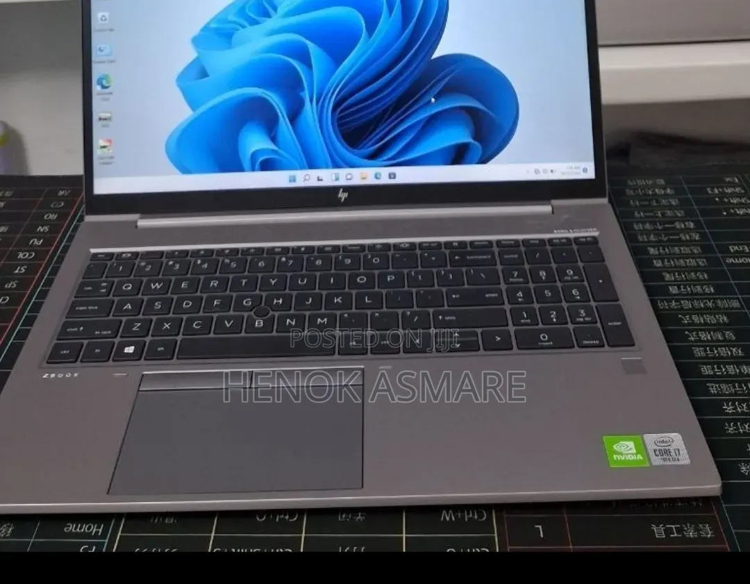 New Laptop HP ZBook 15 16GB Intel Core i7 SSD 512GB