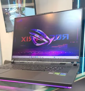 New Laptop Asus ROG Strix G16 16GB Intel Core i7 SSD 1T