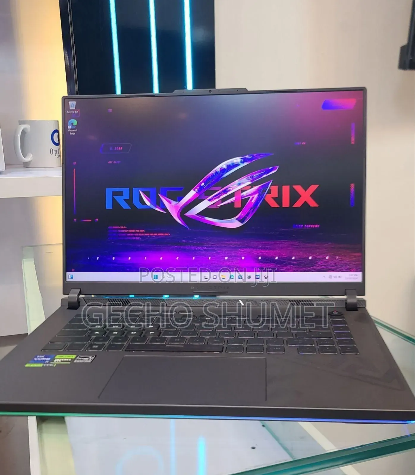 New Laptop Asus ROG Strix G16 16GB Intel Core i7 SSD 1T