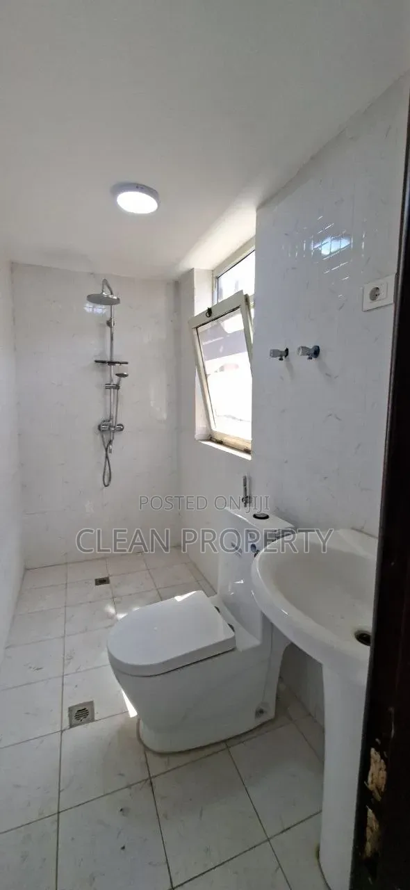 1bdrm Apartment in Clean Properties, Bole for rent