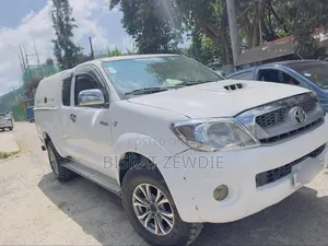 Toyota Hilux 2010