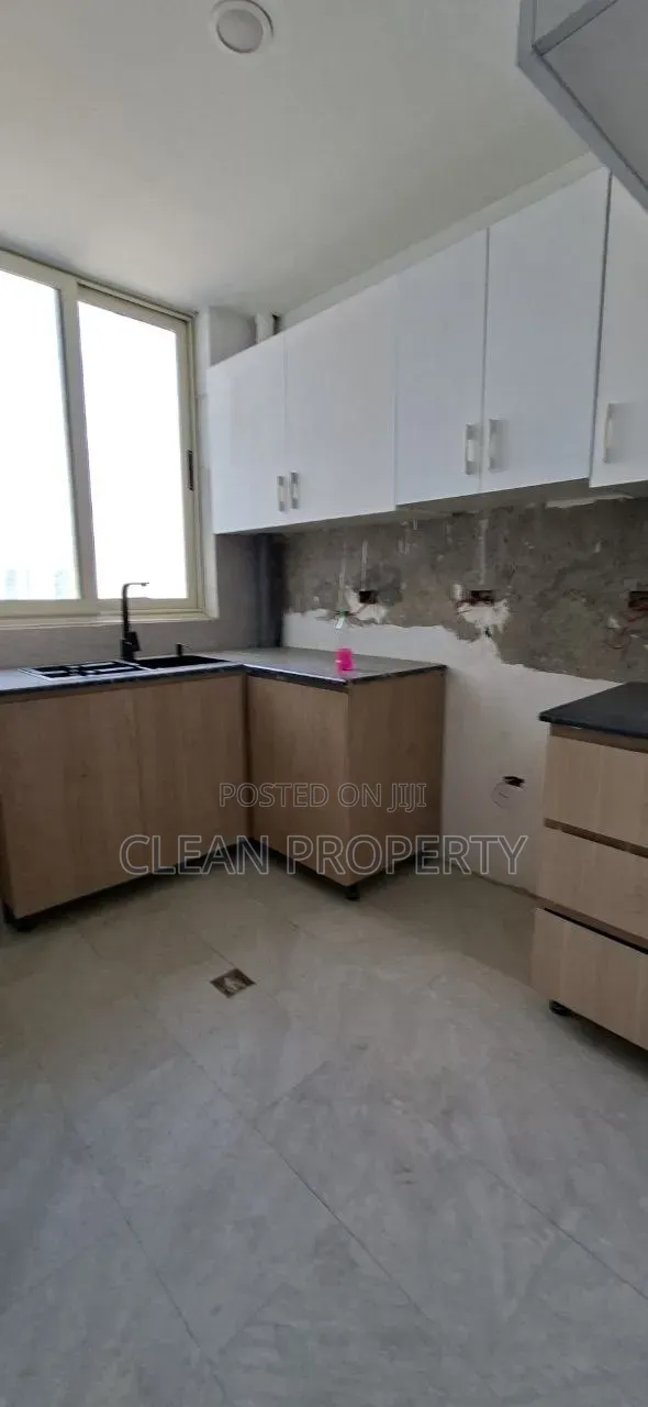 3bdrm Apartment in Clean Properties, Bole for rent