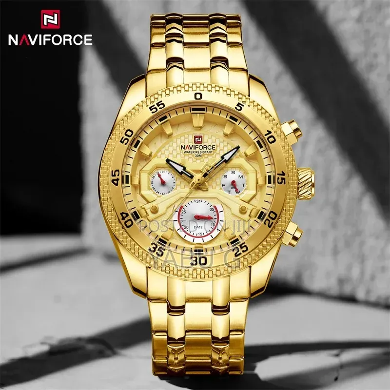 Naviforce Men Dial & Stainless Steel Bracelet Style