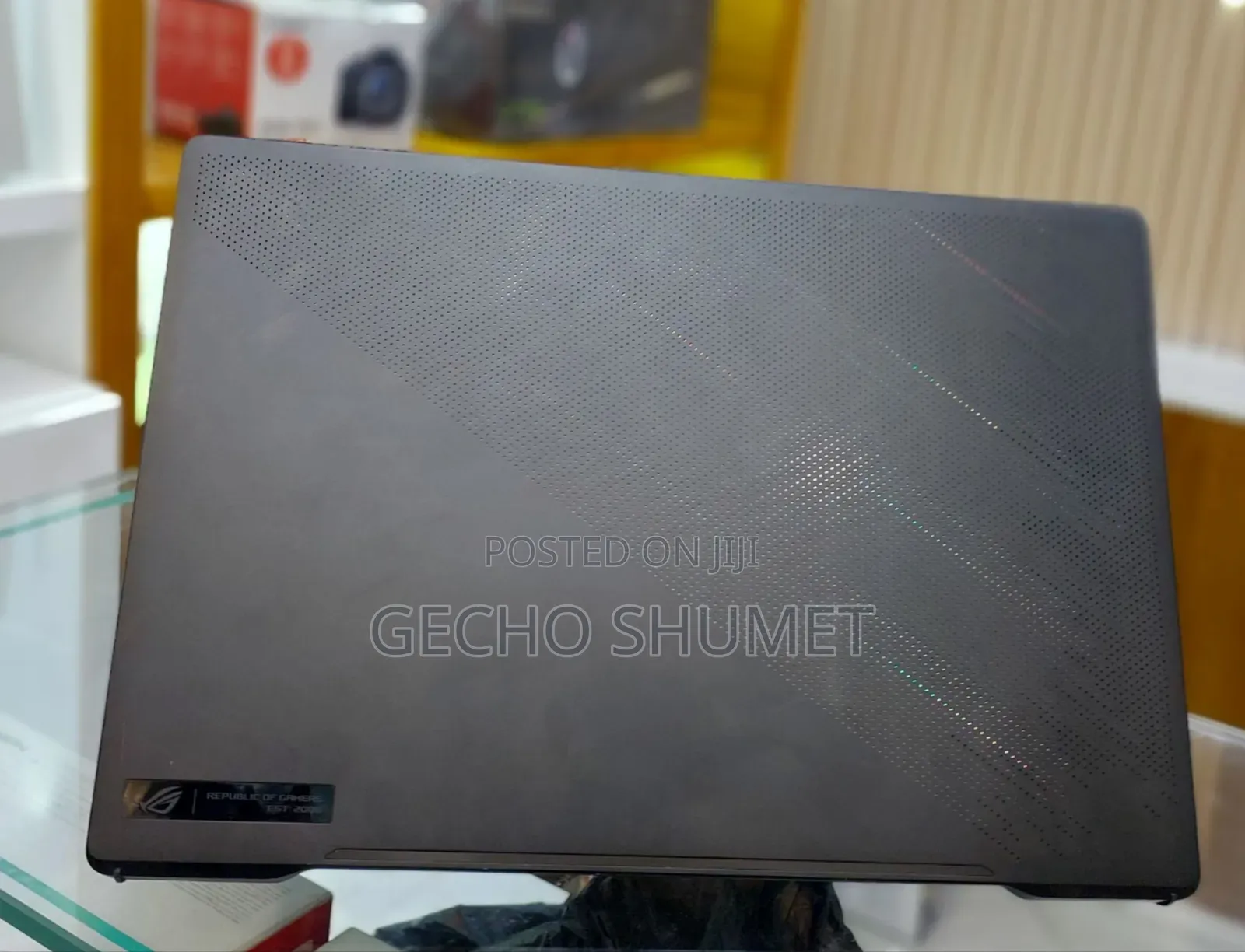 New Laptop Asus ROG Zephyrus G15 16GB AMD Ryzen 9 SSD 1T