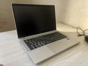 Laptop HP EliteBook 830 G8 16GB Intel Core i5 SSD 512GB