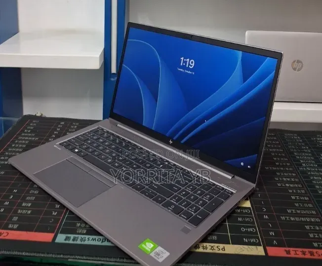 New Laptop HP Zbook Studio G7 16GB Intel Core i7 SSD 512GB