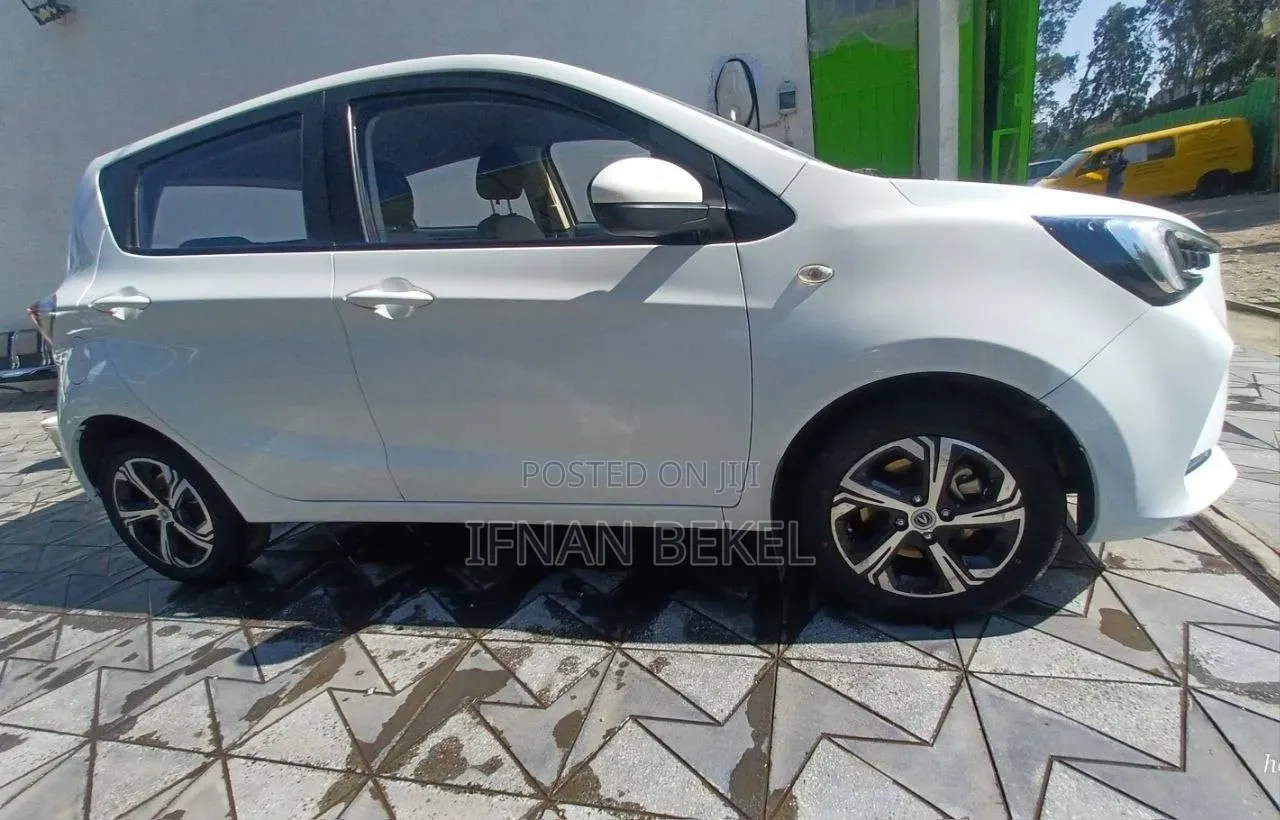 Changan BenBen E-Star 2023 White