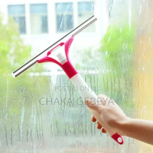 4‐in‐1 Window Cleaner – Spray – Free Delivery