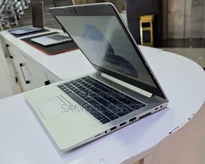 New Laptop HP EliteBook 830 G5 8GB Intel Core i5 SSD 512GB