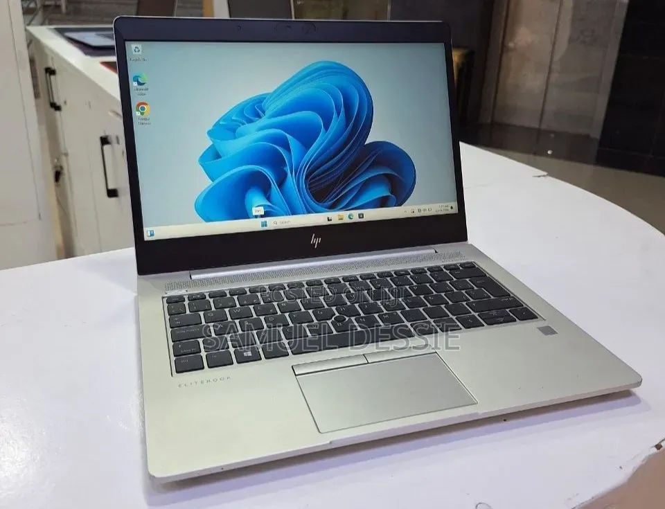 New Laptop HP EliteBook 830 G5 8GB Intel Core i5 SSD 512GB