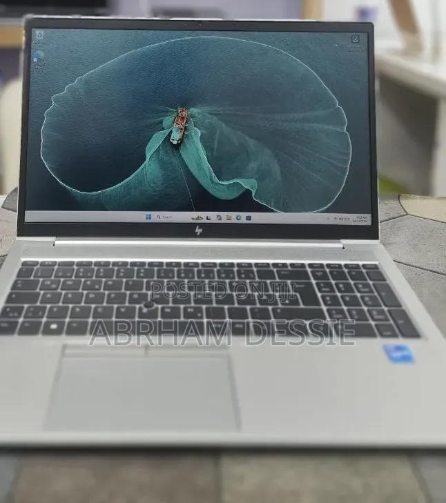 New Laptop HP 16GB Intel Core i5 SSD 512GB