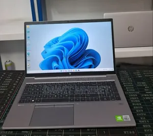 New Laptop HP ZBook 14 16GB Intel Core i7 SSD 512GB