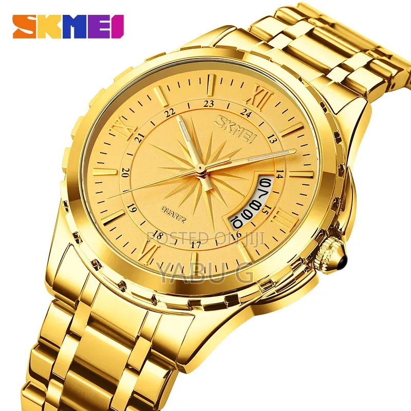 SKMEI a Gold-Toned Men's Quartz Wristwatch Featuring an Analog Display