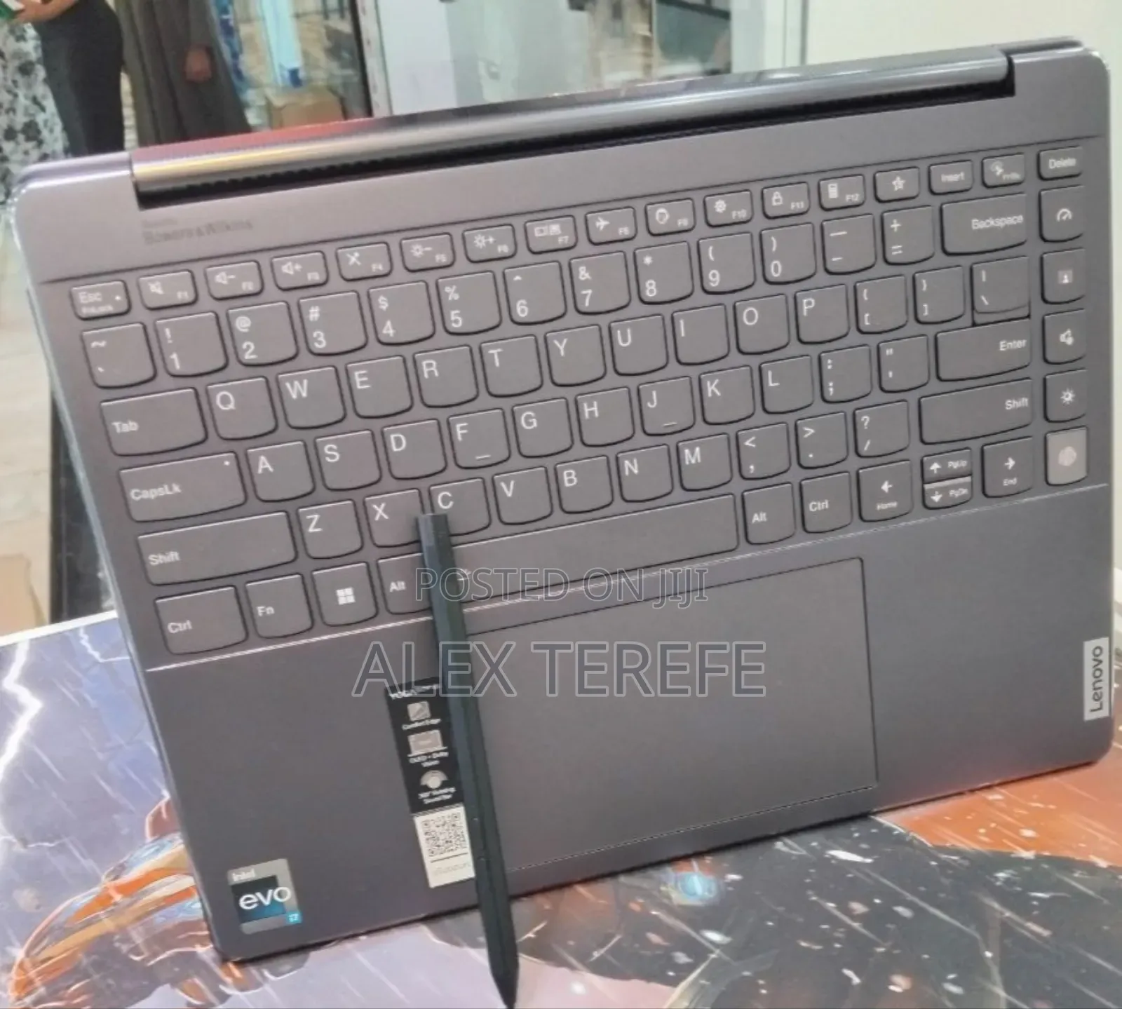 New Laptop Lenovo Yoga Pro 9i Aura Edition 16GB Intel Core i7 SSD 1T