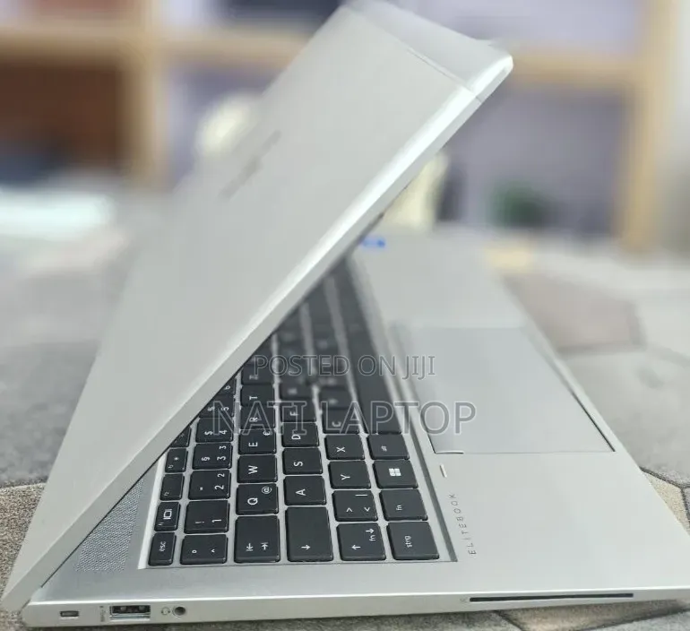 New Laptop HP EliteBook 850 G8 16GB Intel Core i5 SSD 512GB