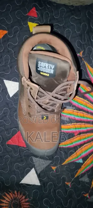 Safety Shoes Construction