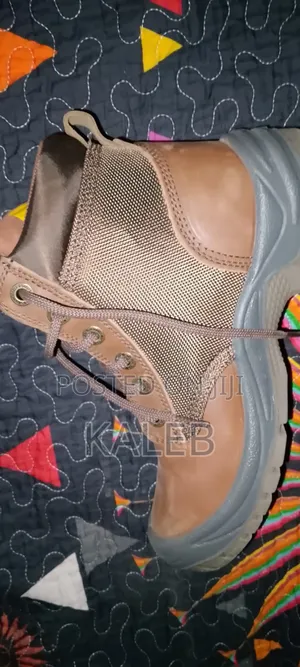 Safety Shoes Construction